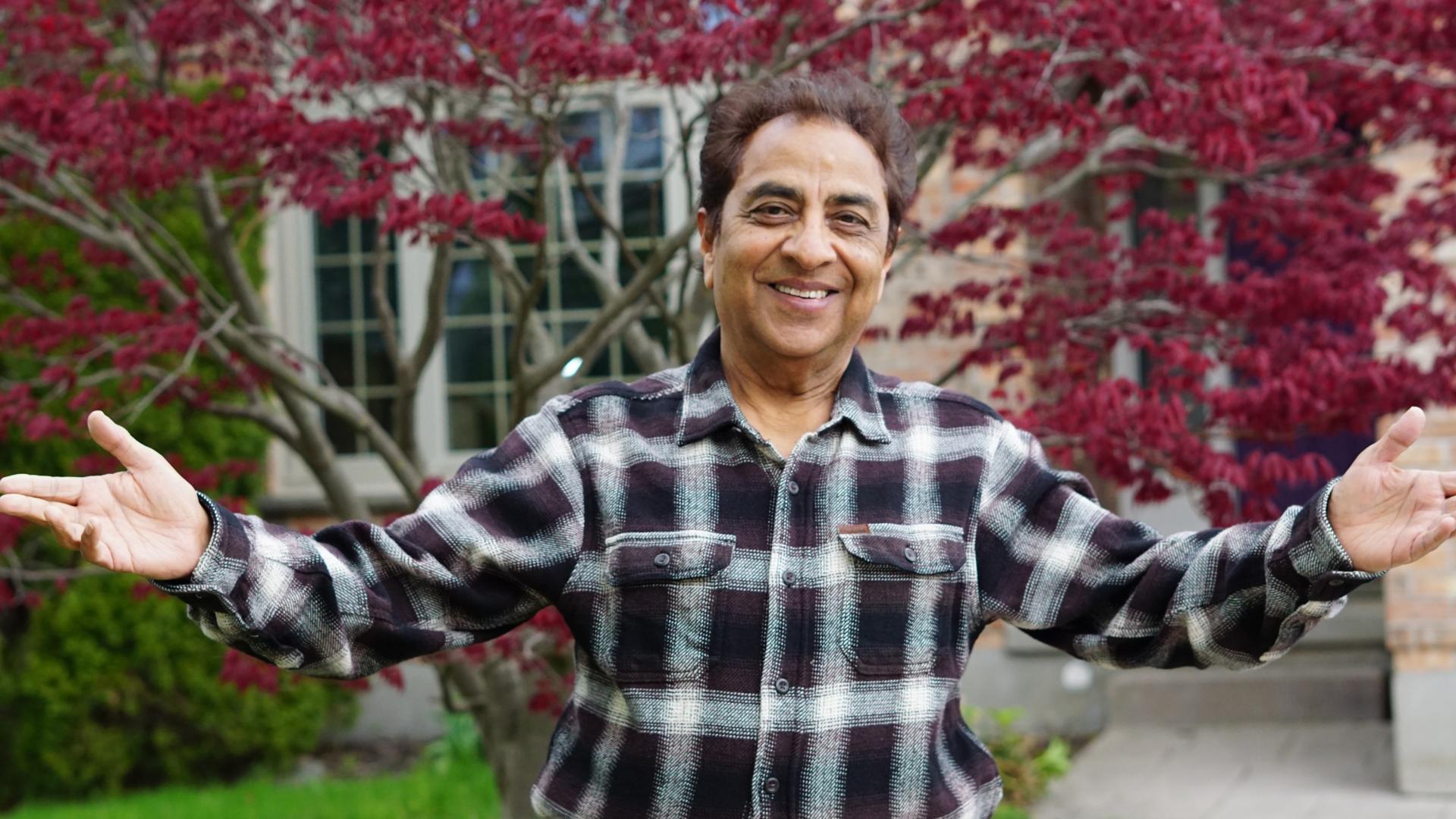 Dr. Mungali