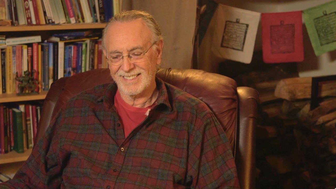 Krishna Das, mid-conversation